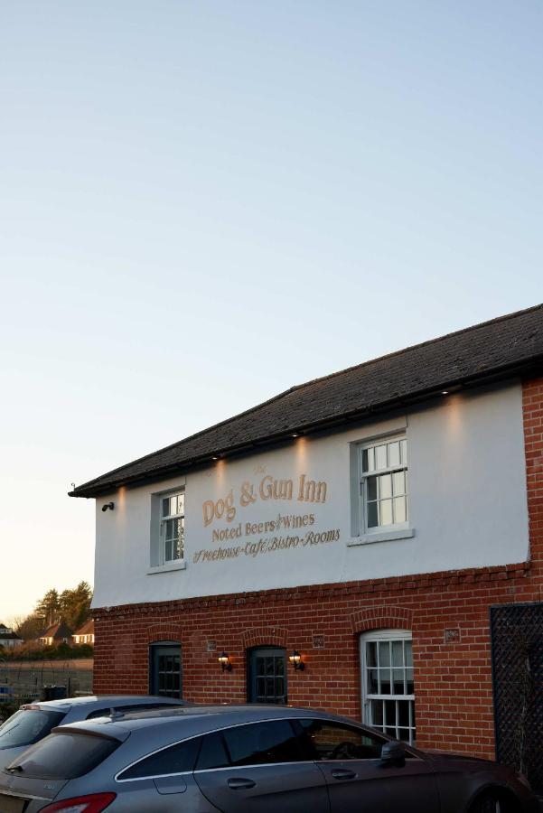 The Dog & Gun Inn Netheravon Exterior photo